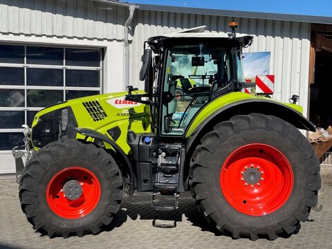 <strong>CLAAS Axion 870 CMAT</strong><br />