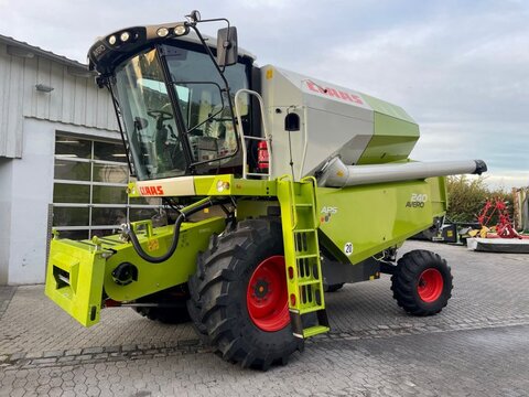 CLAAS Avero 240