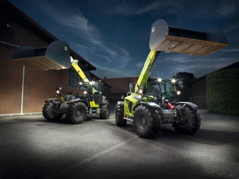 CLAAS Scorpion 742 VariPower NightEdition