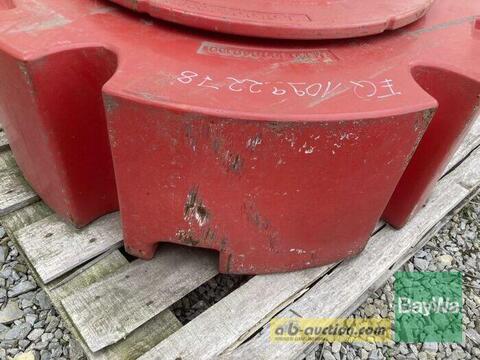 Fendt Z - GEWICHT 2X1250 KG #A059 3