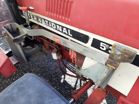 Hauer OR zu IHC Traktore