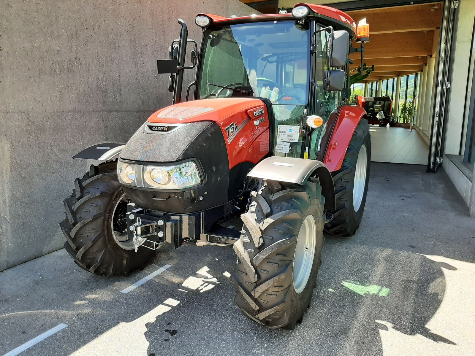 Case IH Farmall 75 A (Stage V) 2