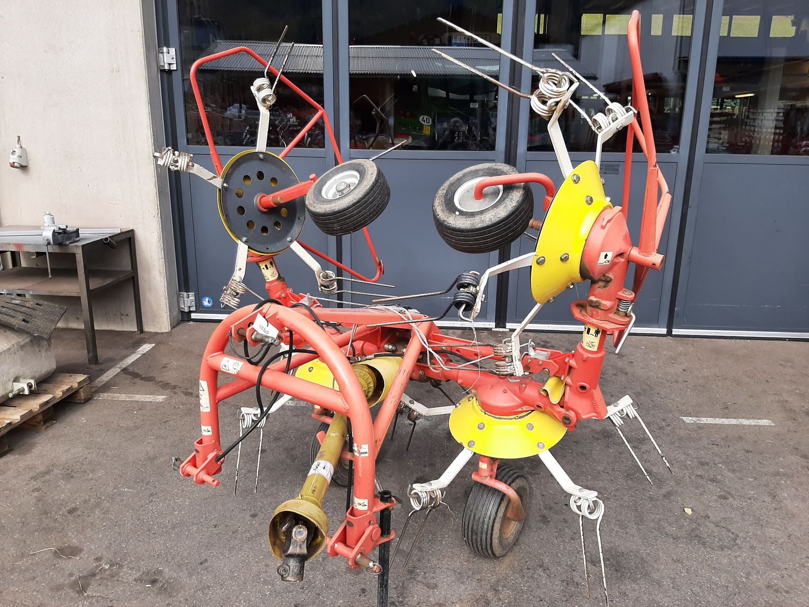 Pöttinger HIT 40 TYPE ZK 203 2