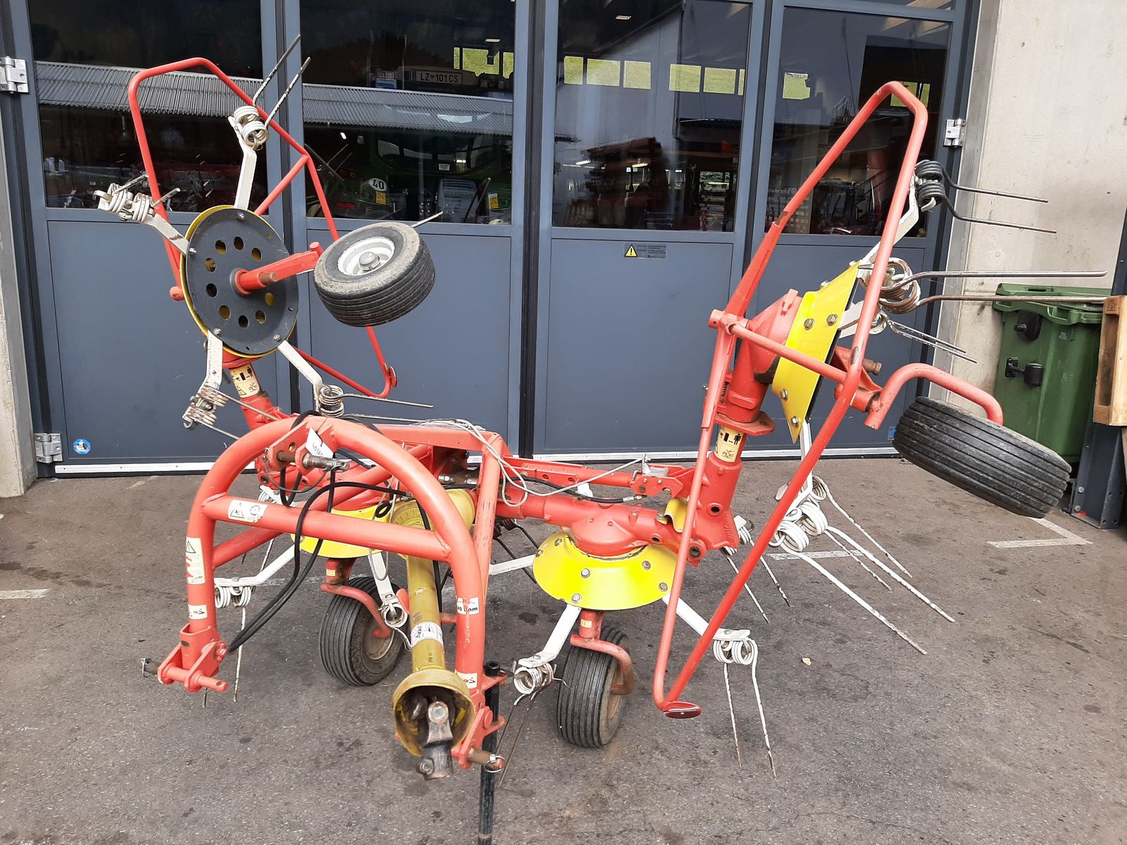 Pöttinger HIT 40 TYPE ZK 203 3