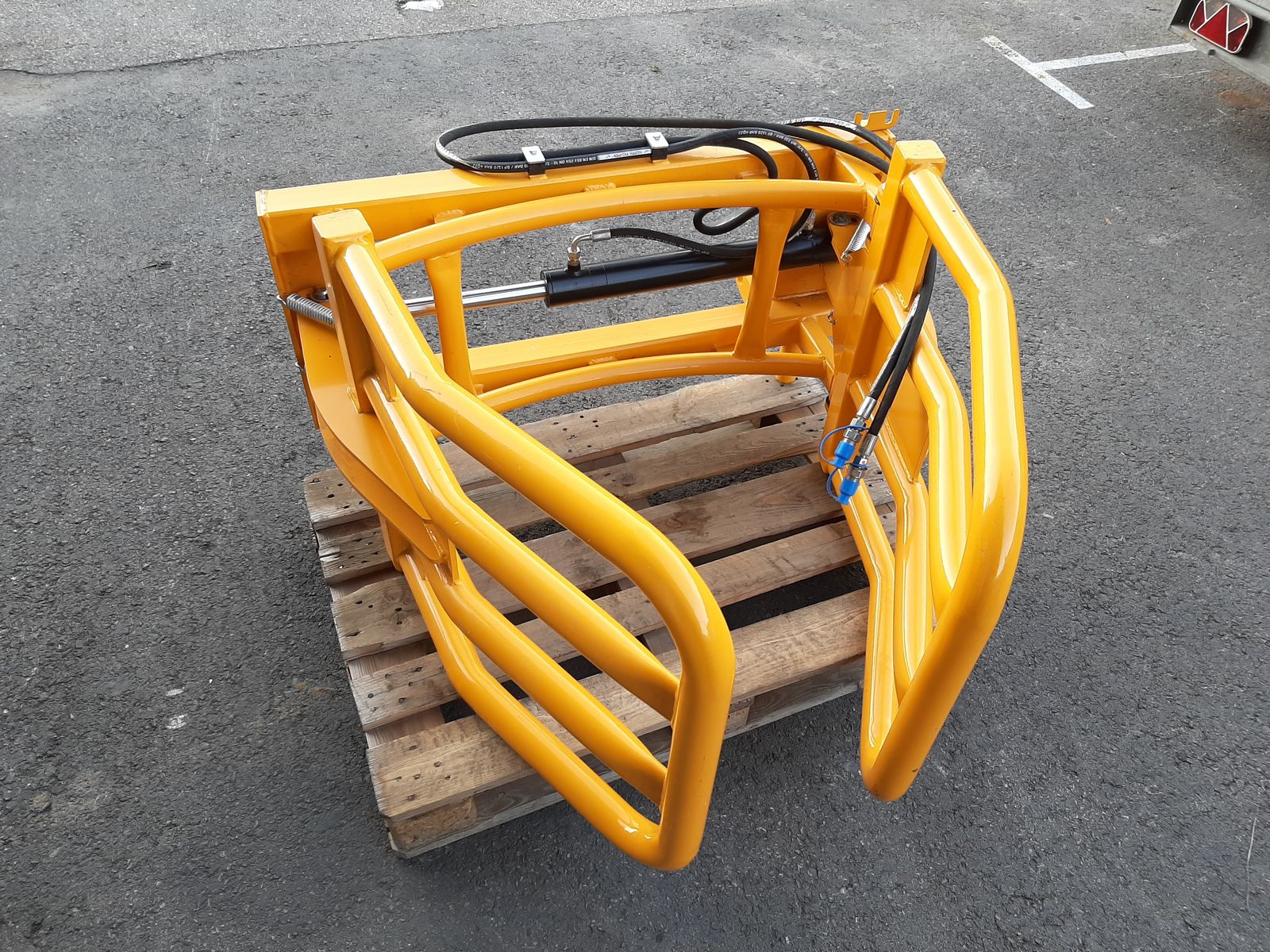 Ballengreifer hydraulisch 1