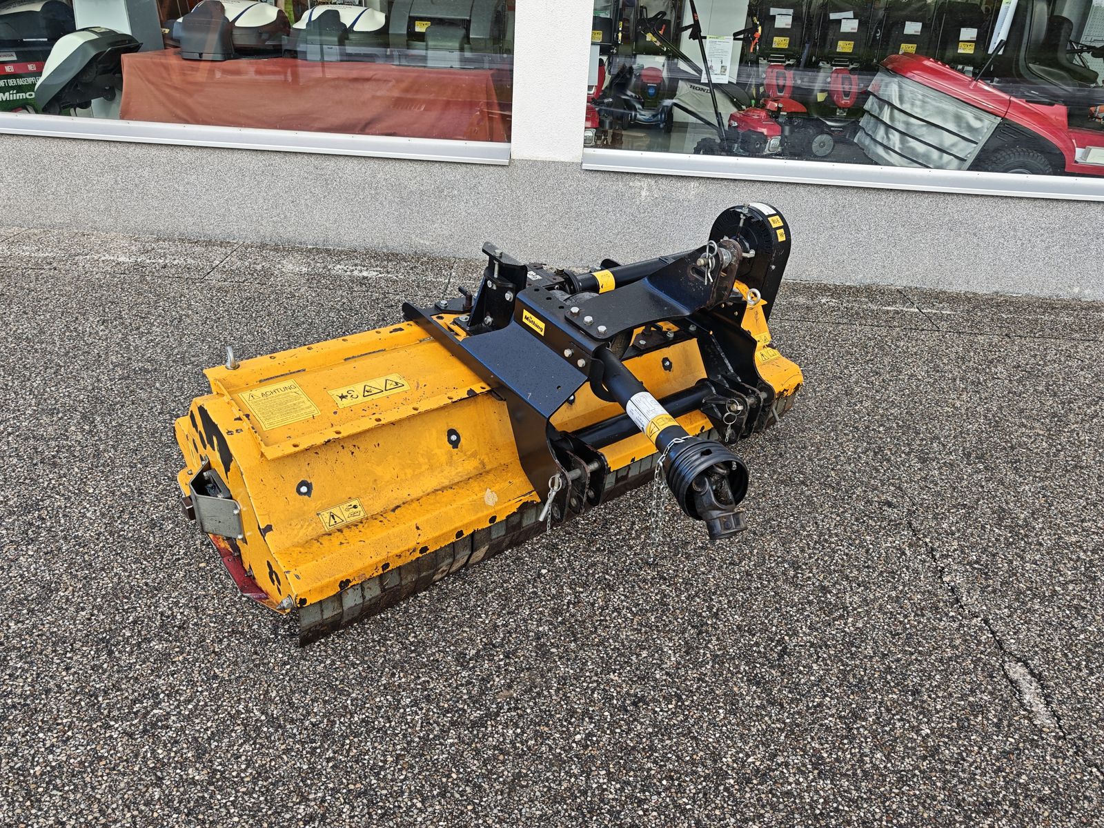 Müthing MU-E 180  2