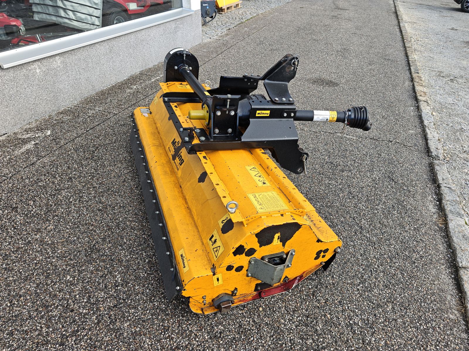 Müthing MU-E 180  3