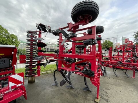 Horsch TERRANO 5 FX Flachgrubber 3