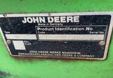 John Deere 6800