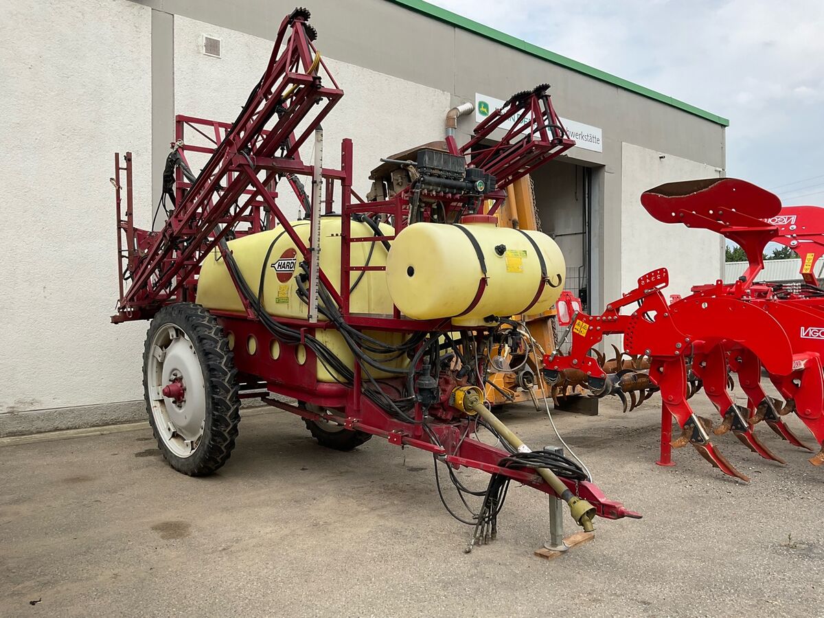 Hardi Commander  2
