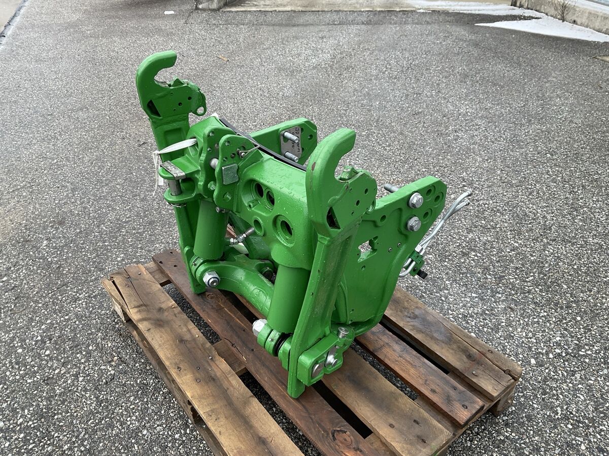 John Deere John Deere Fronthydraulik für 6M 1