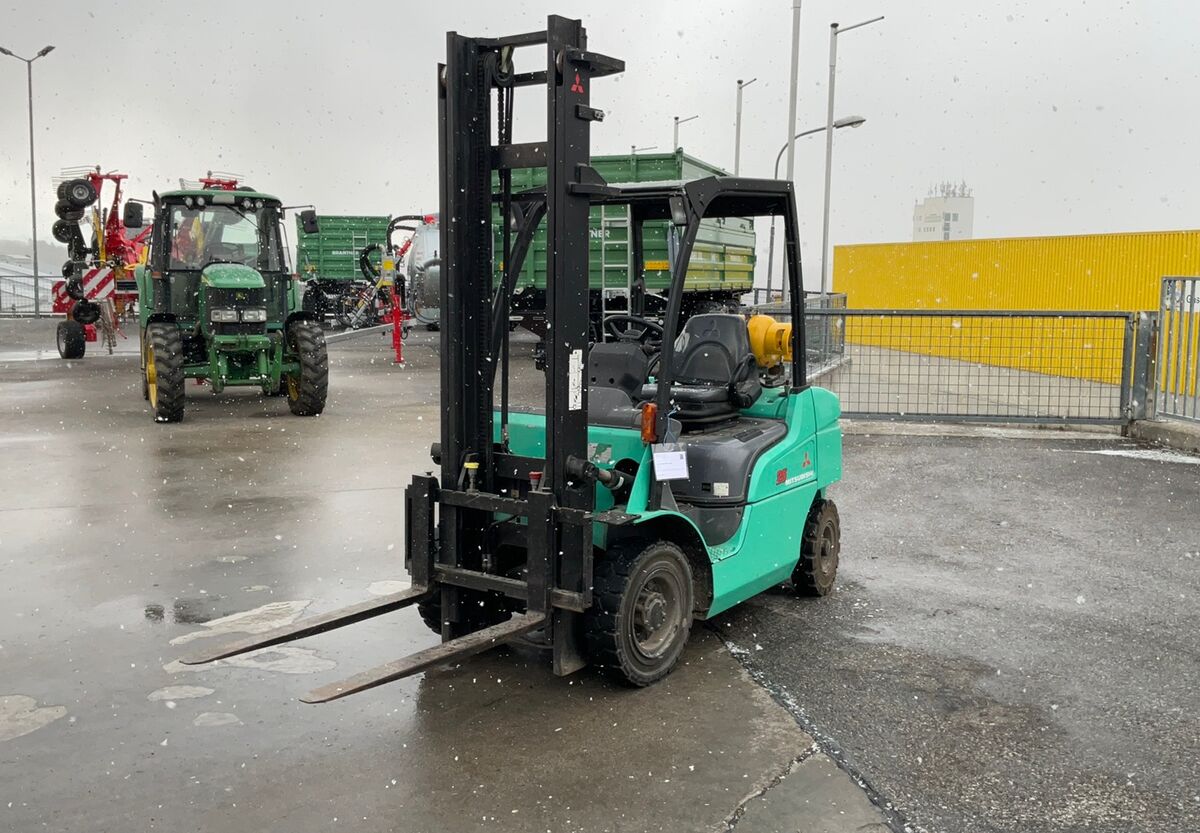 Mitsubishi FG25N Gasstapler 2