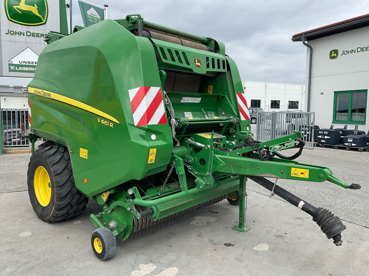 John Deere V461R 2