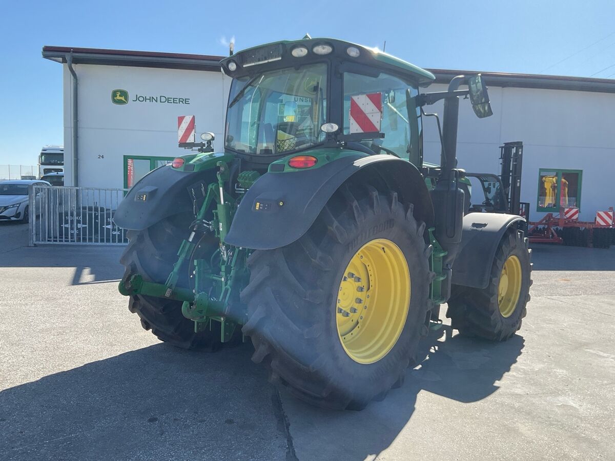 John Deere 6195R 3