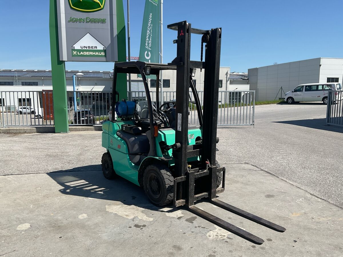 Mitsubishi FG25N Gasstapler 2