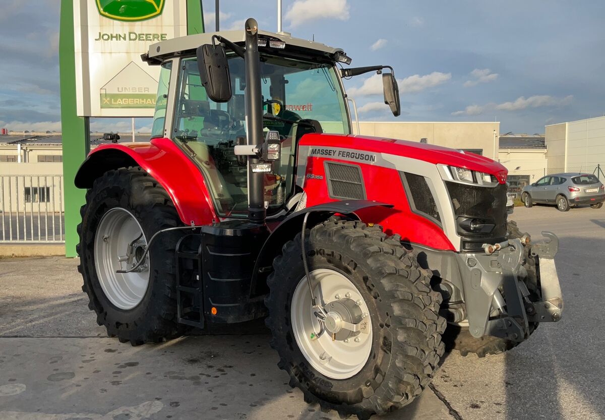 Massey Ferguson MF 6S.155 2