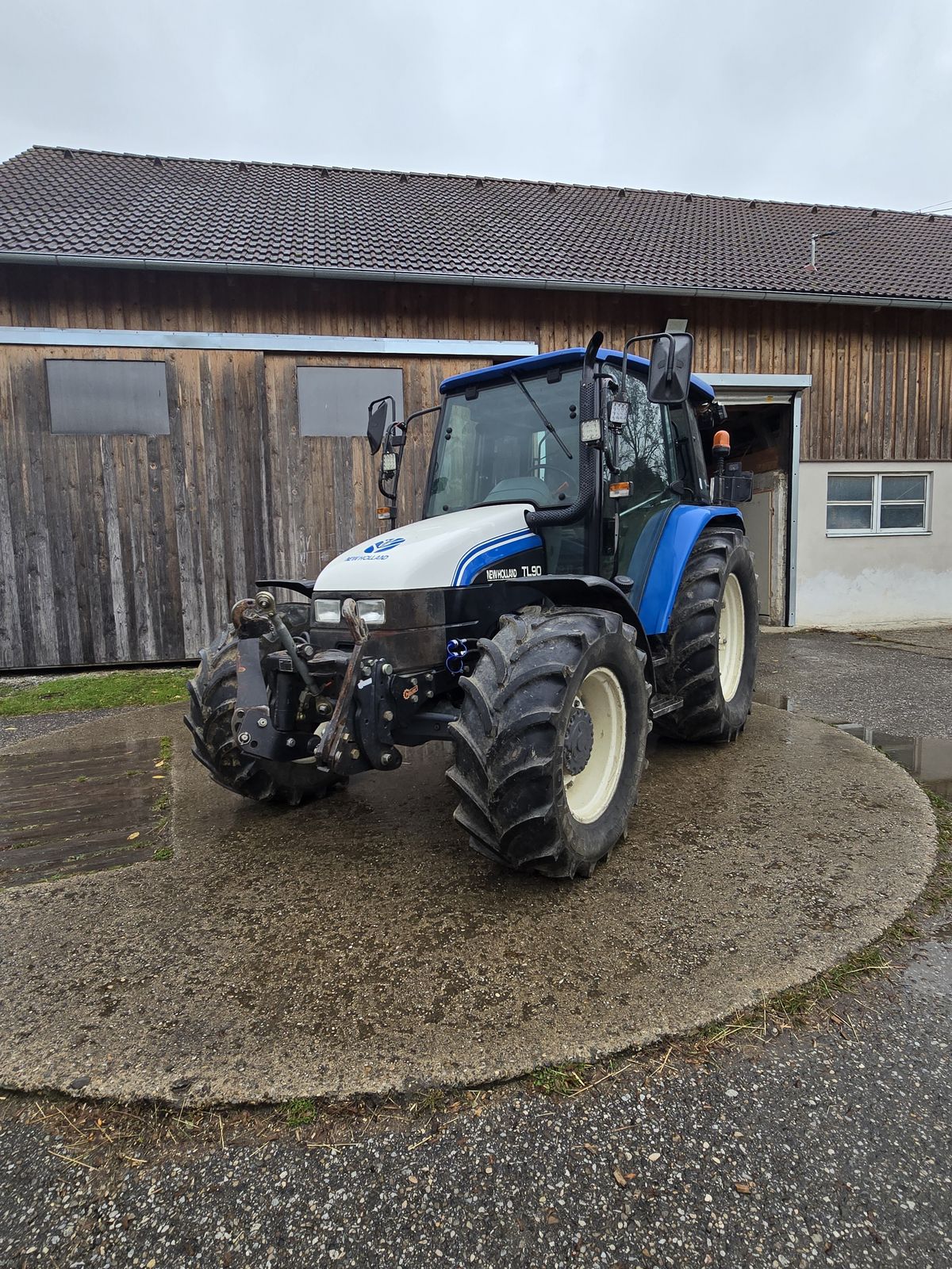 New Holland TL90A (4WD) 3