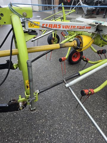 Claas Volto 550 HR