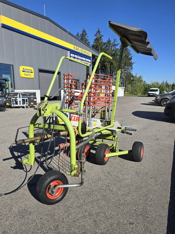 Claas Liner 390s