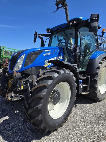 New Holland T5.110 Auto Command (Stage V)