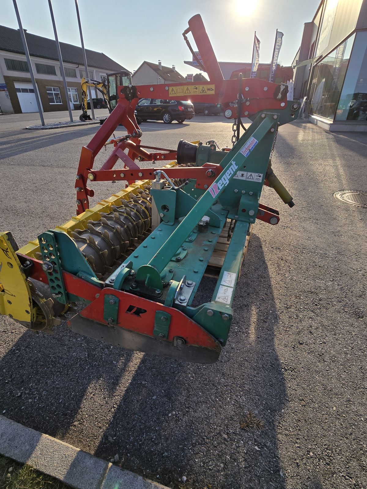 Regent Regent kreiselegge 3