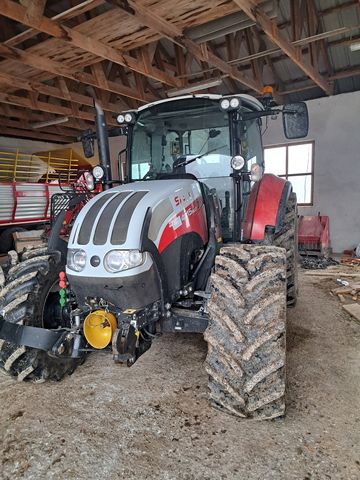 Steyr 4115 Multi Basis