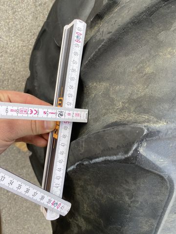 Mitas 270/95 R32
