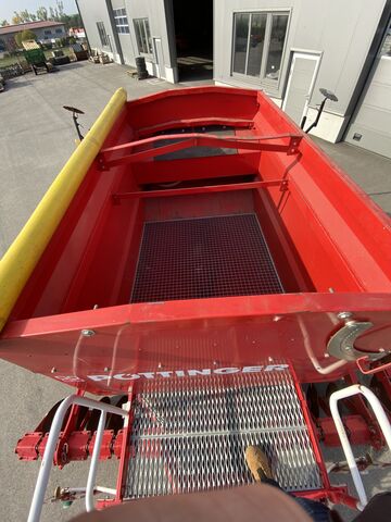 Pöttinger Terrasem 4000T
