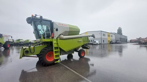 Claas Avero 160