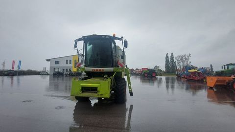 Claas Avero 160