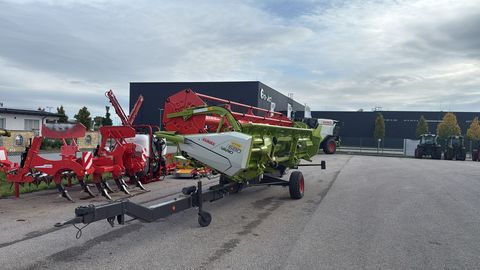 Claas Trion 730