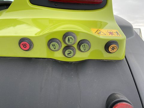 Claas Arion 550 CEBIS CMATIC