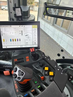 Claas Axion 930 CEBIS (Stage V)