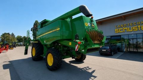 John Deere T560 (MY20)