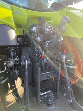 Claas Arion 530 CMATIC CEBIS