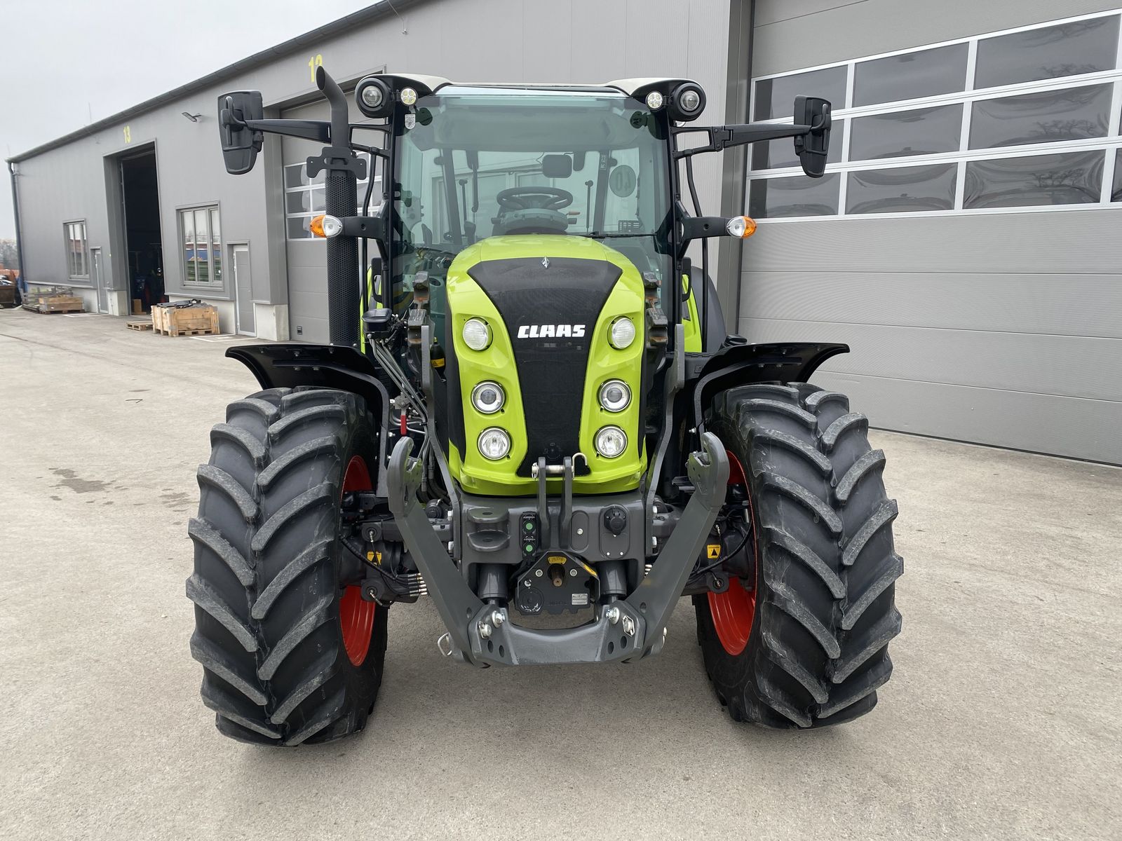 Claas Arion 410 Stage V (CIS) 3