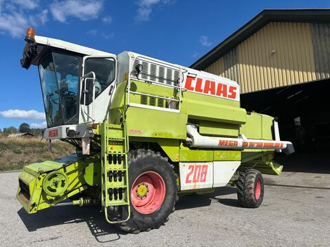 Claas Mega 208