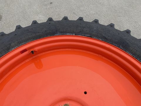 Galaxy 320/90R46 Galaxy