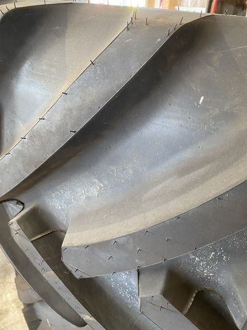 Mitas 800/70 R32