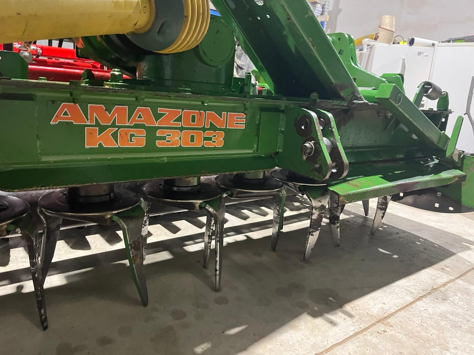 Amazone KG 303 (Kreiselgrubber + Güttler) 2