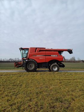 Case IH Axial-Flow 7240