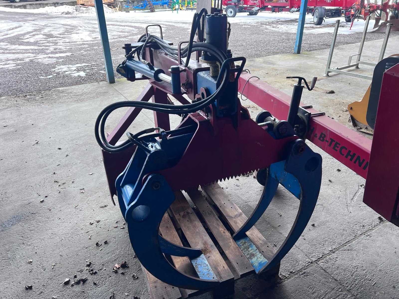 Rückezange mit Rotoator 2