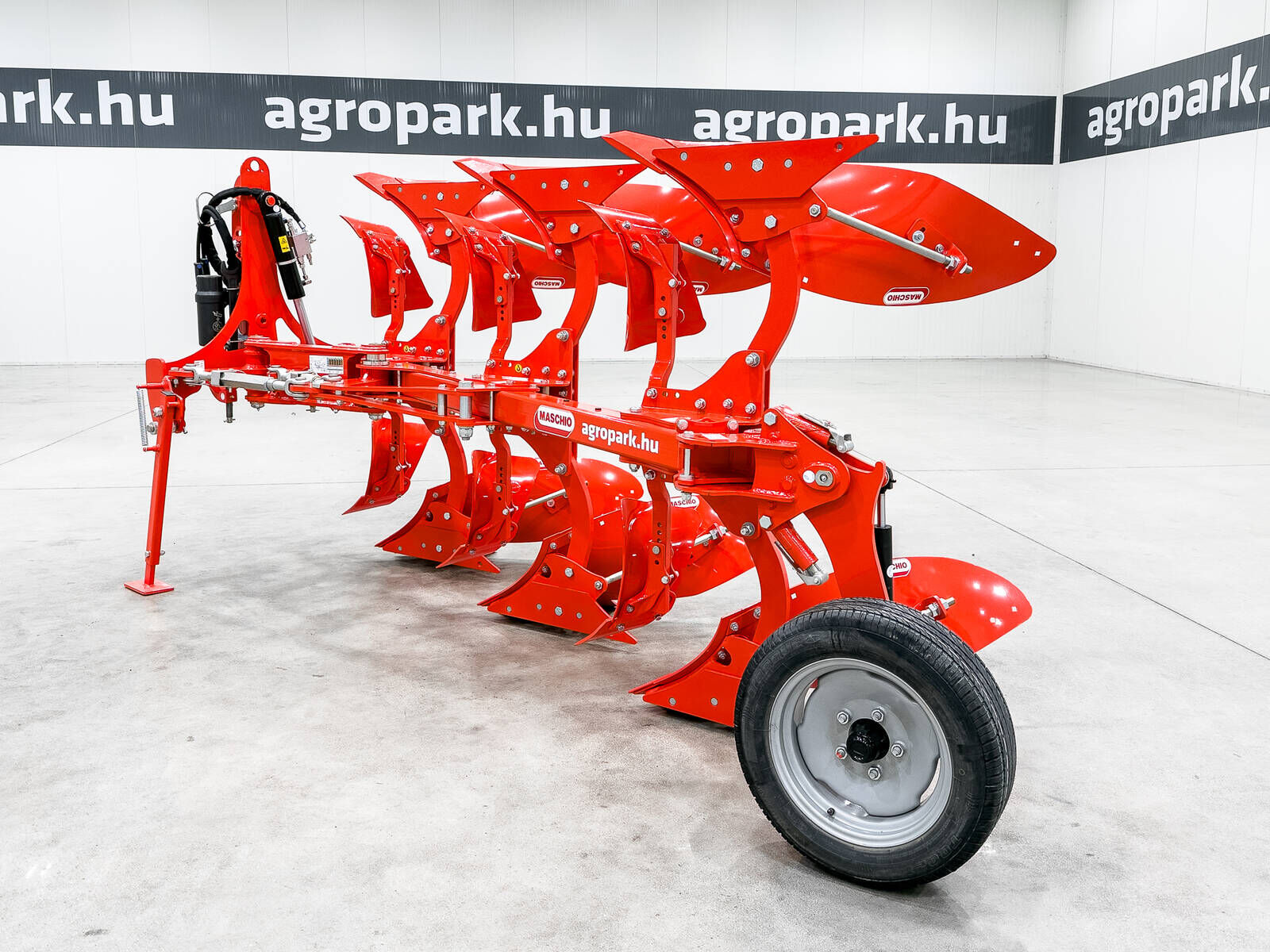 Unico S 3+0 UNUSED 3-head reversible plough 3