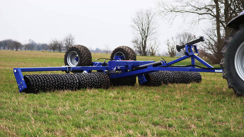 Sonstige MiniMax 830 roller, 8,3 m working width, Cambrid
