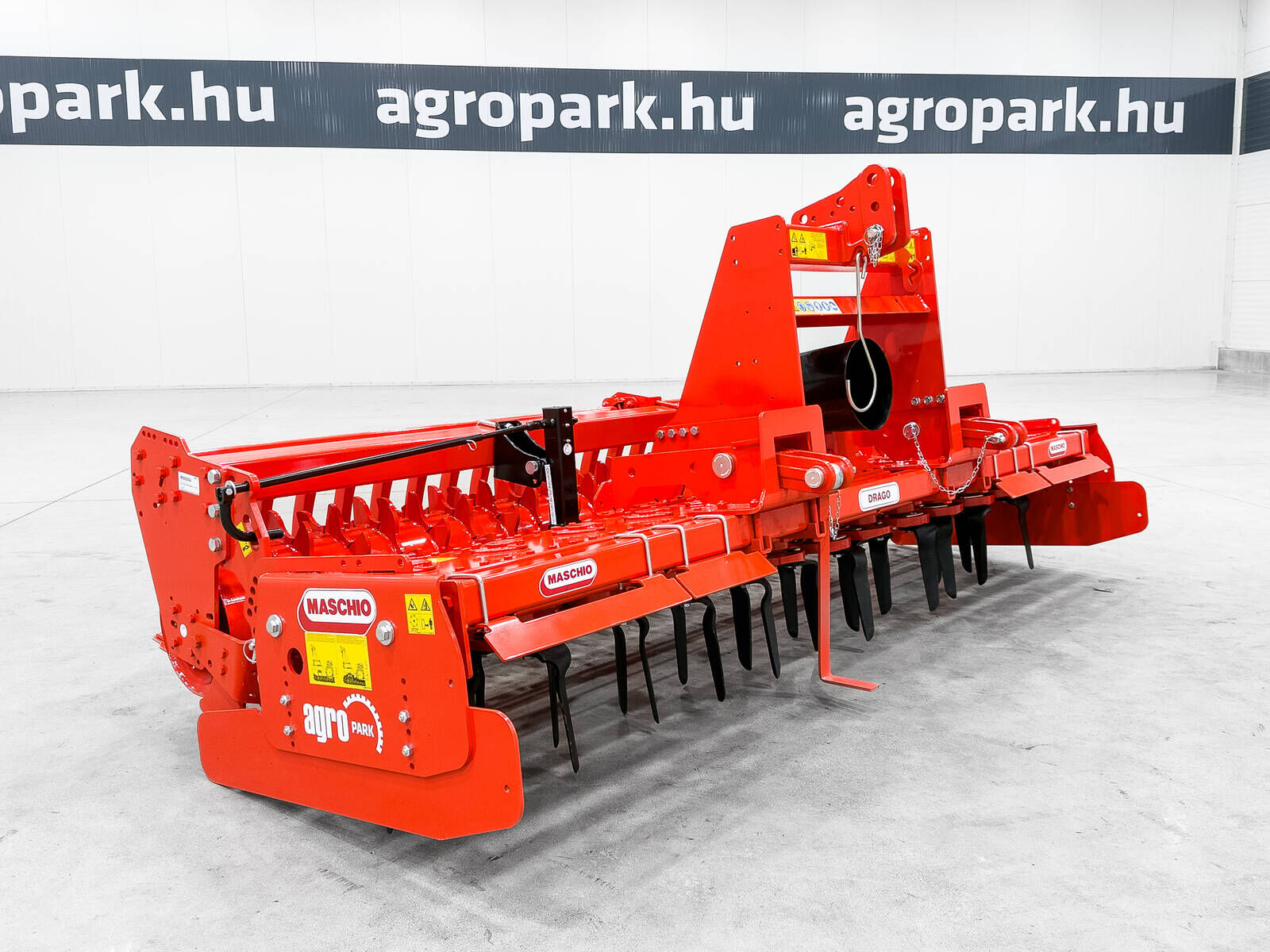 Drago DC 3000 UNUSED power harrow with 3 m worki 2