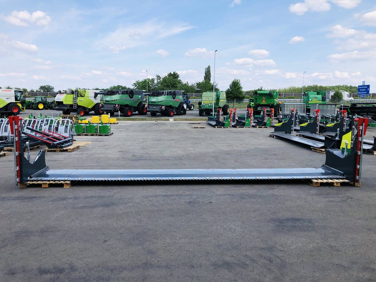 John Deere 625R UNUSED 7,6 meter rape extension with 2 side 2