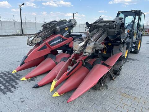 Geringhoff RD 675/F 6-row corn header with Claas Tucano and