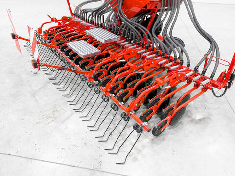 Gaspardo Pinta 450/36 UNUSED 4.5 m pneumatic seeder, 1,00
