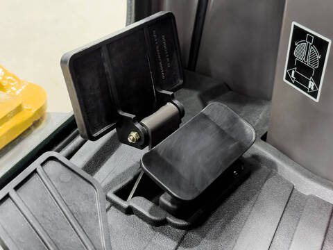 3578-2547012aca5354d5647751b38ffc8326-5534636