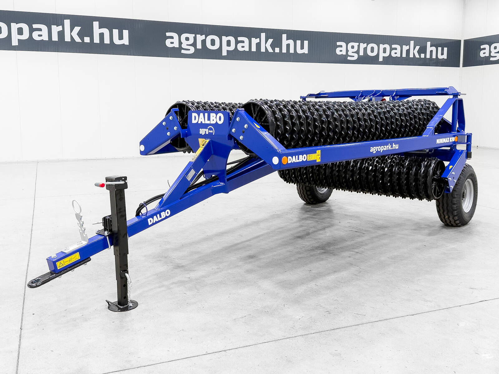 MiniMax 830 roller, 8,3 m working width, Cambrid 1